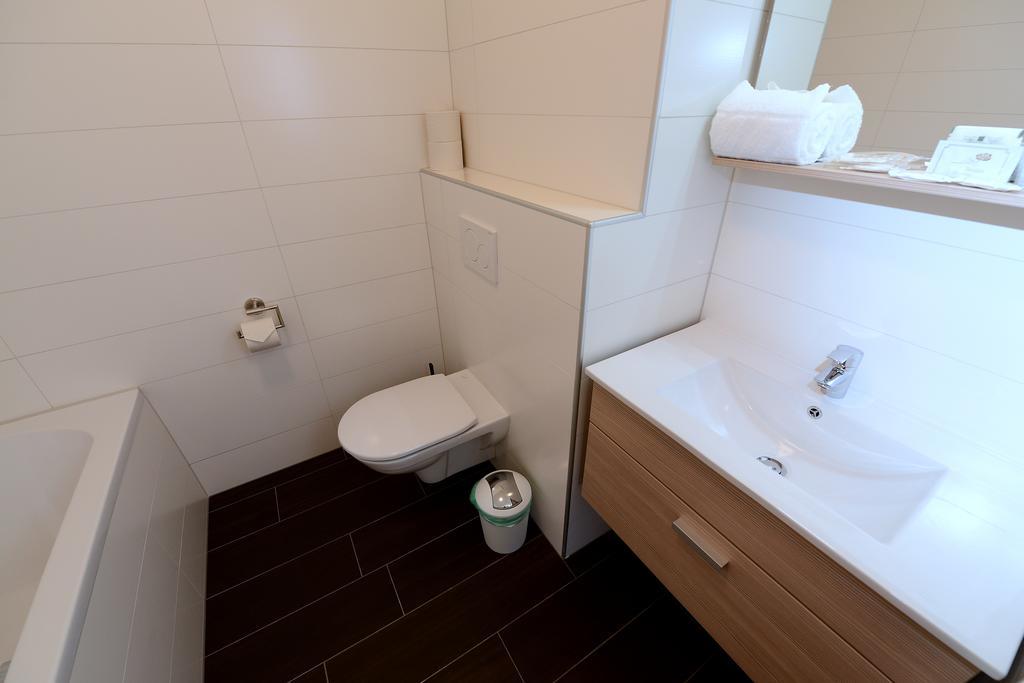 Premium Apartments Am 魏森湖 外观 照片
